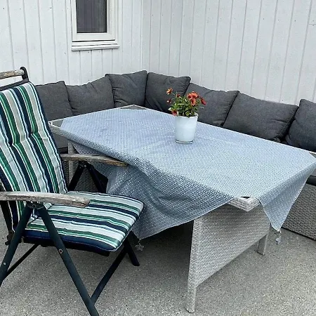 Holiday home Huglo Ii