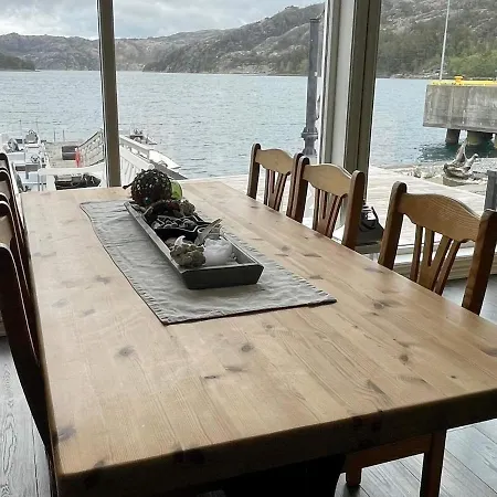 Huglo Ii Holiday home *